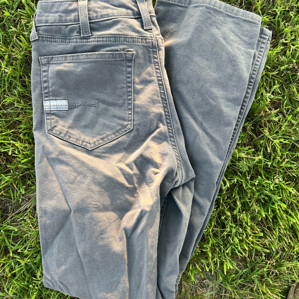 Casual Utility Pocket Shorts in Faded Charcoal